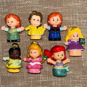RARE Fisher Price Little People Disney Princess Mini Figures Set tiana Ariel